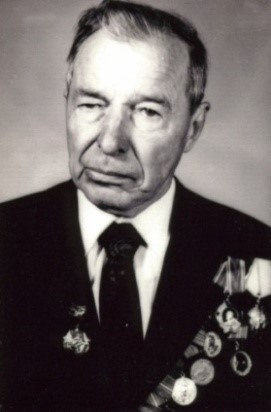Игнатьев<br>Борис Кузьмич