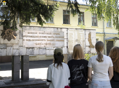 Во ВНИИМК прошла патриотическая экскурсия для школьников