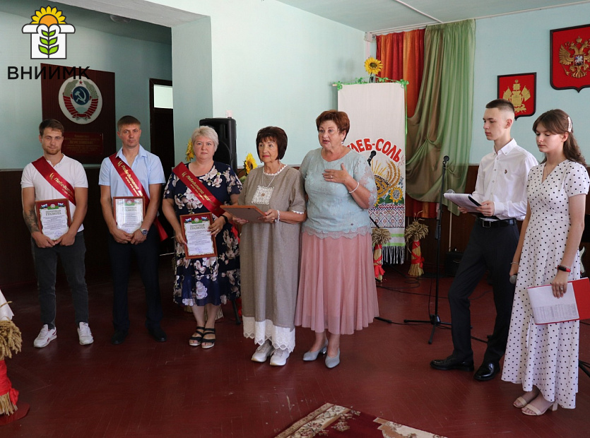 Spetsialisty-VNIIMK---peredoviki--ZHatvy-2023---2-