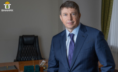 Поздравляем с днем рождения руководителя ЮНАТ Вячеслава Михайловича Лукомца!