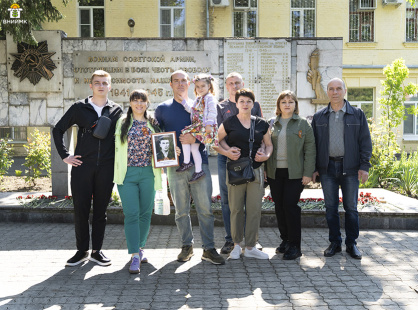 Родственники героя Великой Отечественной войны посетили мемориал в честь сотрудников ВНИИМК, погибших на фронте