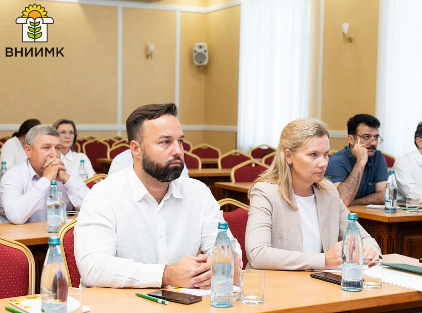 ВНИИМК-посетила-делегация-из-Ирана-(11)