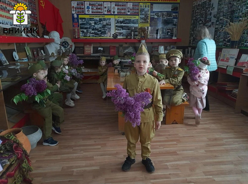V-OSKH--Berezanskoe--otmetili-Den-Pobedy-6