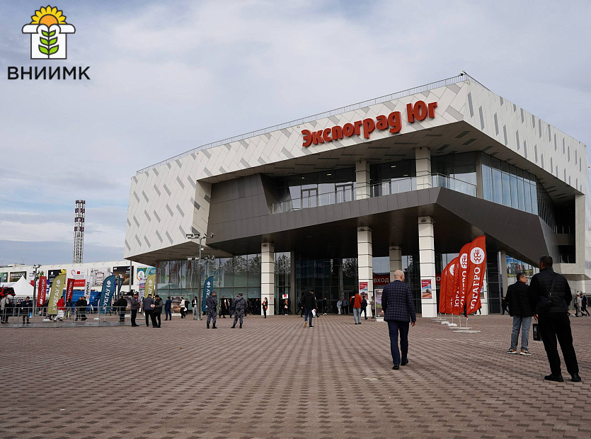 Ofitsialnoe-otkrytie-32-y-mezhdunarodnoy-vystavki-YUGAGRO-2025-sostoyalos-segodnya-v-vystavochnom-komplekse--Ekspograd-YUg--v-Krasnodare-10